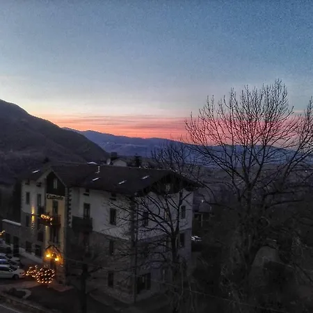 Hotel Capriolo 3*